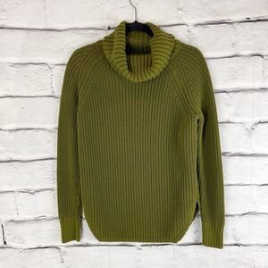 Silence + Noise Women's Olive Green Turtleneck Sweater Size M